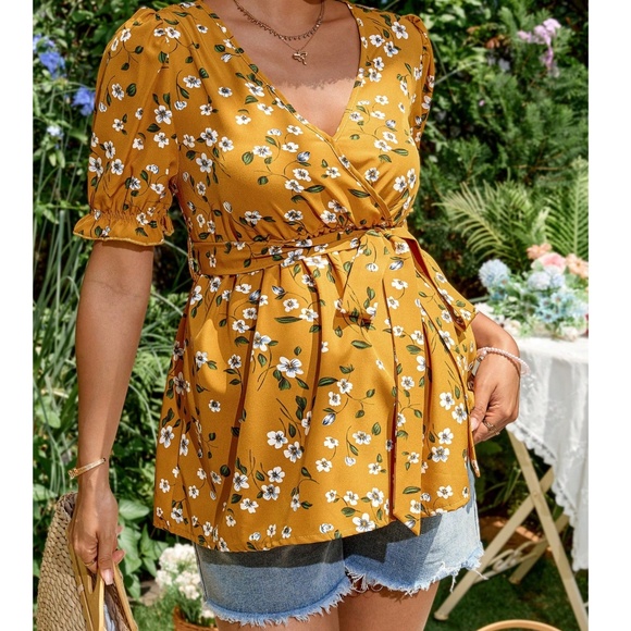 Maternity Floral Print Puff Sleeve Belted Blouse - Picture 6 of 8